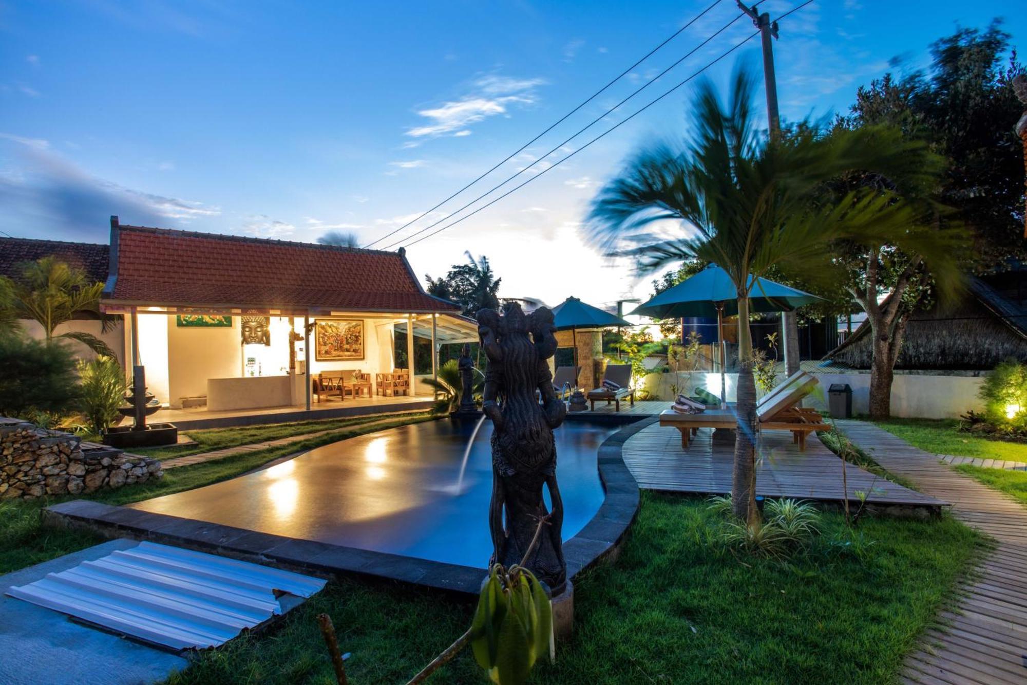 Blue Sky Villa Ceningan Lembongan Exterior foto
